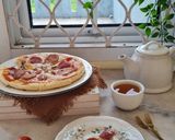 Foto langkah ke 5 dari resep Pizza Pepperoni.
