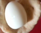 A picture of step 4 of Egg roll.