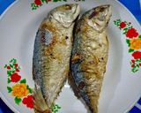 รูปขั้นตอนการทำที่ 1 ของ น้ำพริกปลาทู หรือ ป่นปลาทู แบบแห้งๆหอมๆ