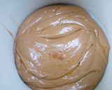 A picture of step 4 of Iloka (milk candy).