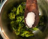 A picture of step 2 of Flavourful Brocolli Mint Raita.