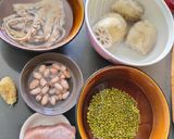A picture of step 1 of Lotus Soup.