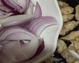 Maqlooba rice daga Amzee’s kitchenmatakin girki6 hoto