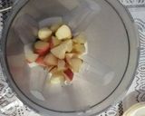 A picture of step 2 of Apple Smoothie.