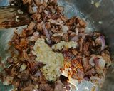 A picture of step 2 of Beef pilau.