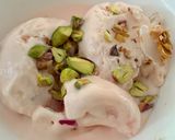 A picture of step 3 of Rose ice cream.