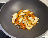 豆乾炒青椒的食譜步驟2照片