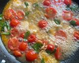 A picture of step 4 of Seafood Spaghetti Parmodoro.