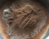 Gambar langkah 2 resipi Chocolate Mousse Cake.