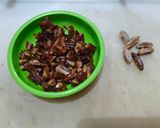 Foto langkah ke 6 dari resep Parfait Ubi Kurma Cokelat.