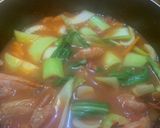 A picture of step 5 of East Asian Seafood Noodles.