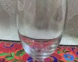 A picture of step 3 of Strawberry infused lemonade.