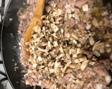 Foto del paso 3 de la receta: Calamares rellenos mar y tierra