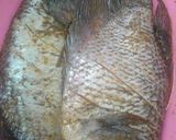 Foto langkah ke 1 dari resep Gurame goreng kecap.