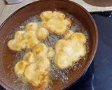 Foto langkah ke 2 dari resep Pisang Goreng Keju.