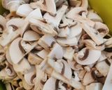 Gombaszósz recept fázis 1 fotója