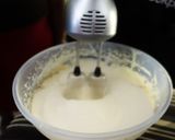 A picture of step 2 of Vanilla Cheesecake with Strawberry Purée Topping.