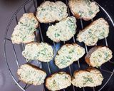 Foto langkah ke 2 dari resep 12. Garlic Bread (Easy Simple Recipe).