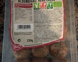 Foto del paso 1 de la receta: Albóndigas vegetales con garbanzos