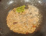 A picture of step 2 of Bhungla Lasaniya Batata Kathiyawadi Gujarati Cuisine.