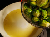 Repollo de Bruselas salteados