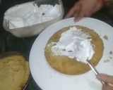 A picture of step 7 of Santa Claus Cake.