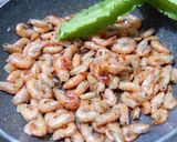 Hình bước làm 3 của món Tép Bầu Rim Mặn Ngọt