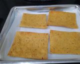 A picture of step 4 of Baked khakhra sandwich with almond milkshake.
