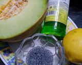 Foto langkah ke 1 dari resep Es Kuwut Melon.