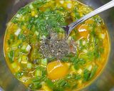 Hình bước làm 1 của món Trứng chiên