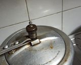 A picture of step 6 of Rajma Masala.