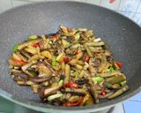 Foto langkah ke 5 dari resep Terong oseng pete 🌶️.