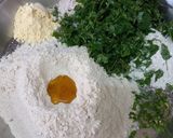 A picture of step 1 of Multi grain bathua lachha paratha.