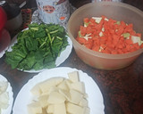 Foto del paso 1 de la receta: Crema vegana de espinacas y lechuga
