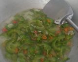 Foto langkah ke 2 dari resep Tumis pare.