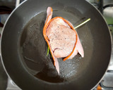 Foto del paso 6 de la receta: Medallón de filete miñón y espárragos flameados con salsa holandesa