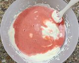 Foto del paso 5 de la receta: 🍓Petit suisse con frutillas frescas, yogur, queso blanco y crema 🍓