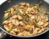 Foto del paso 3 de la receta: Espirales con pollo a la soja