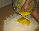 صورة لخطوة 3 من وصفة بسبوسة ومش أي بسبوسة على طريقة طباخ الملك فاروق (الشيف السوداني)