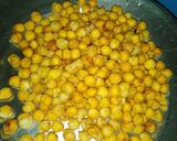 A picture of step 3 of Chana chilli recipe.