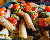 Foto del paso 5 de la receta: Pasta integral con pesto de anacardos y cherrys