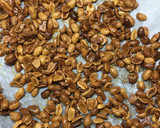 Foto del paso 5 de la receta: Crema de cacahuetes caramelizados con sal
