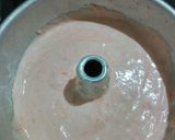 Foto langkah ke 5 dari resep Chiffon Stroberi (#pr_anekachiffon).