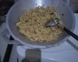 Foto langkah ke 4 dari resep Nasi goreng urgent.