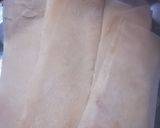 A picture of step 2 of Aloo ka samosa.