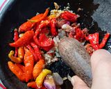 Foto langkah ke 3 dari resep Penyet Lele Sambal Lamongan.