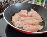 Foto del paso 1 de la receta: Ensalada de pollo y requesón con miel