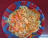 Foto del paso 3 de la receta: Tallarines al pomodoro con curry