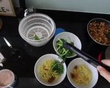 Foto langkah ke 10 dari resep Mie Ayam Jamur Rumahan (step video).