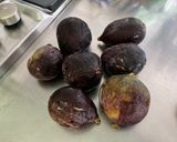 Une image de l'étape 3 de Compote de duo de figues au miel de printemps.